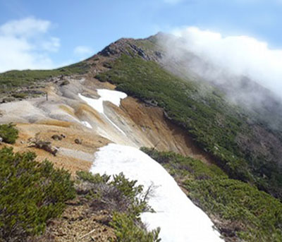 春の八ヶ岳(天狗岳、硫黄岳)